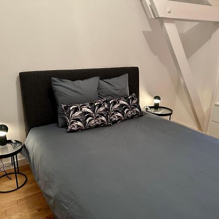 Bel Appartement Avec Parking Au Coeur De Reims Ngoại thất bức ảnh