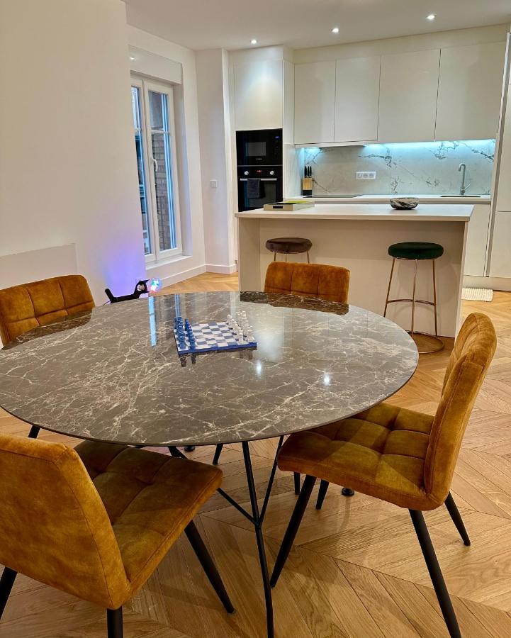 Bel Appartement Avec Parking Au Coeur De Reims Ngoại thất bức ảnh