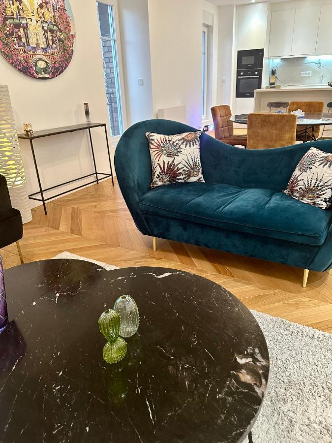Bel Appartement Avec Parking Au Coeur De Reims Ngoại thất bức ảnh