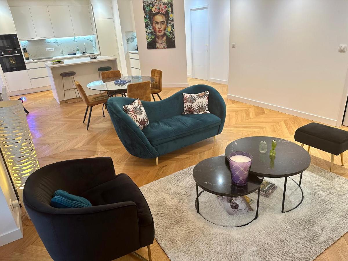 Bel Appartement Avec Parking Au Coeur De Reims Ngoại thất bức ảnh